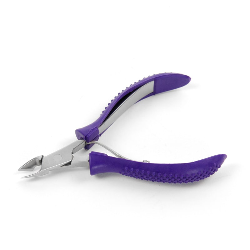 Cuticle Nippers With Silicone Handle Surface For Optimal Handling
